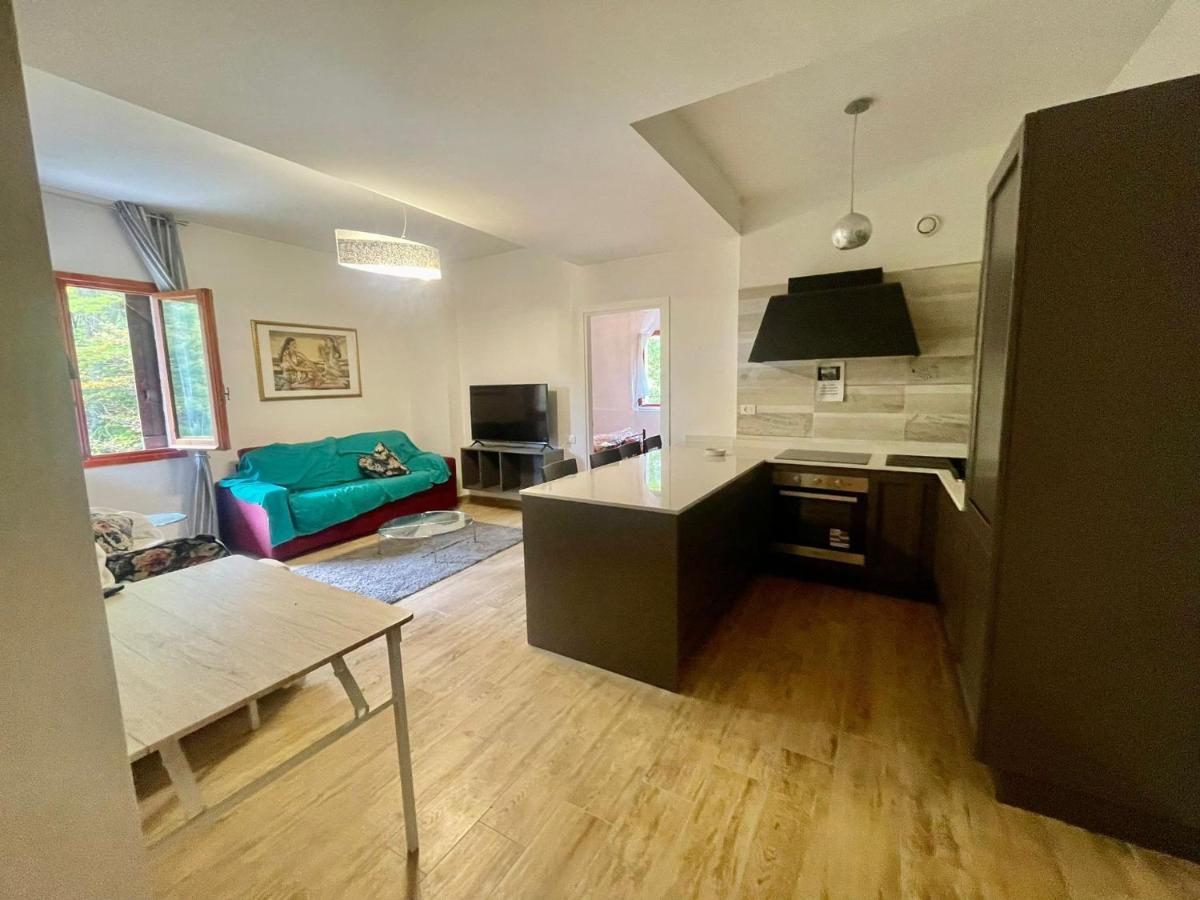Apartamento La Tana Del Capriolo Prati di Tivo Exterior foto
