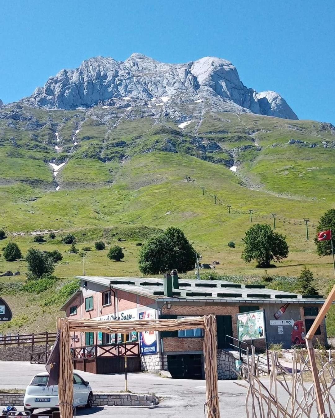 Apartamento La Tana Del Capriolo Prati di Tivo Exterior foto