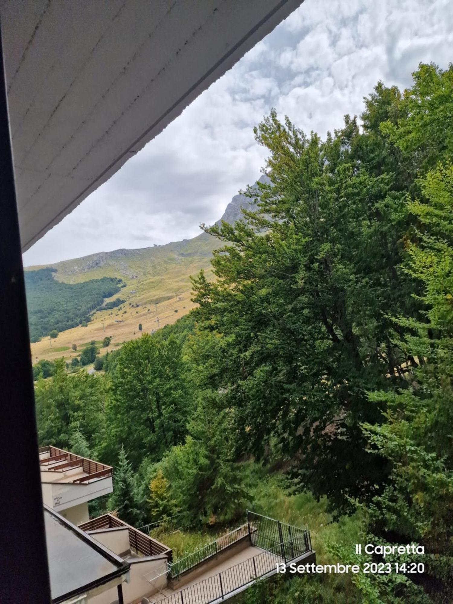Apartamento La Tana Del Capriolo Prati di Tivo Exterior foto